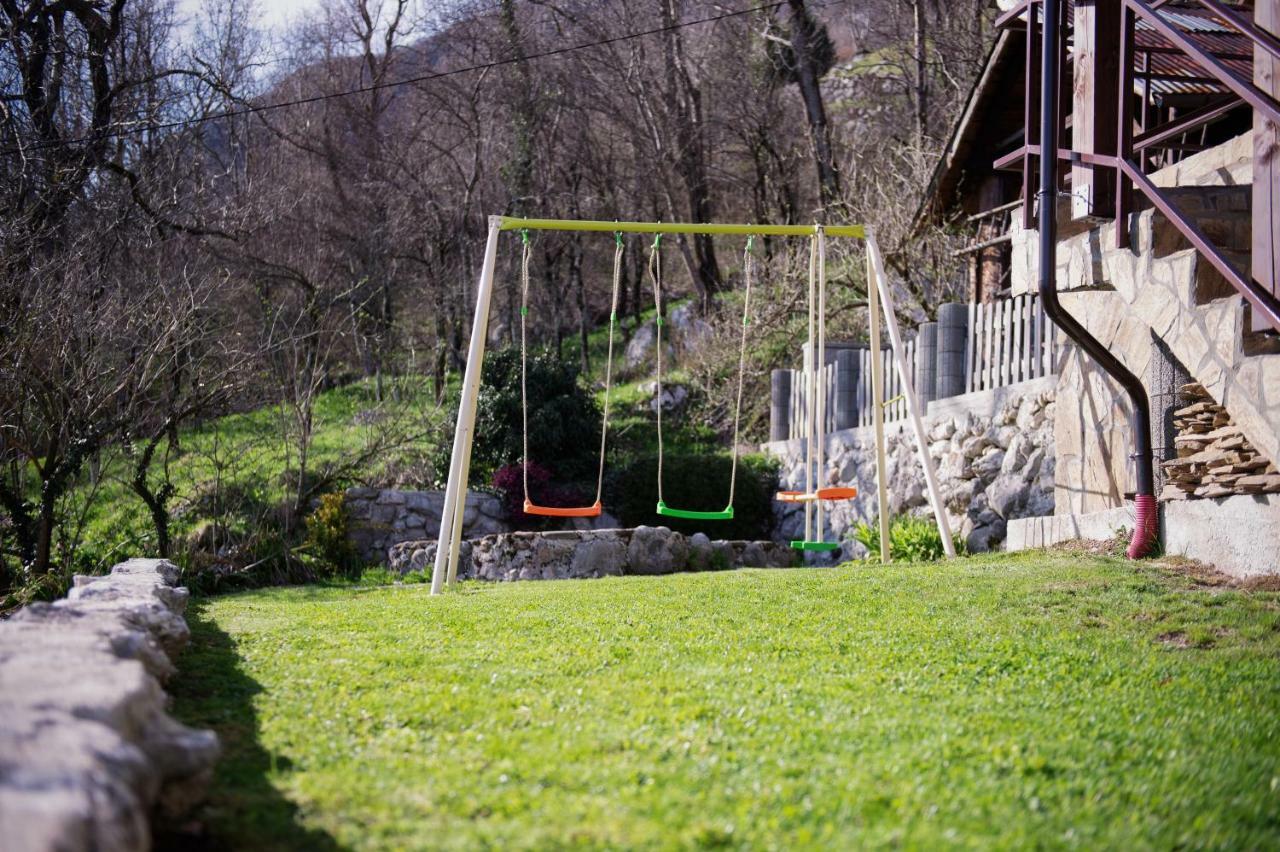 Apartmaji Berginc Kobarid Exterior foto